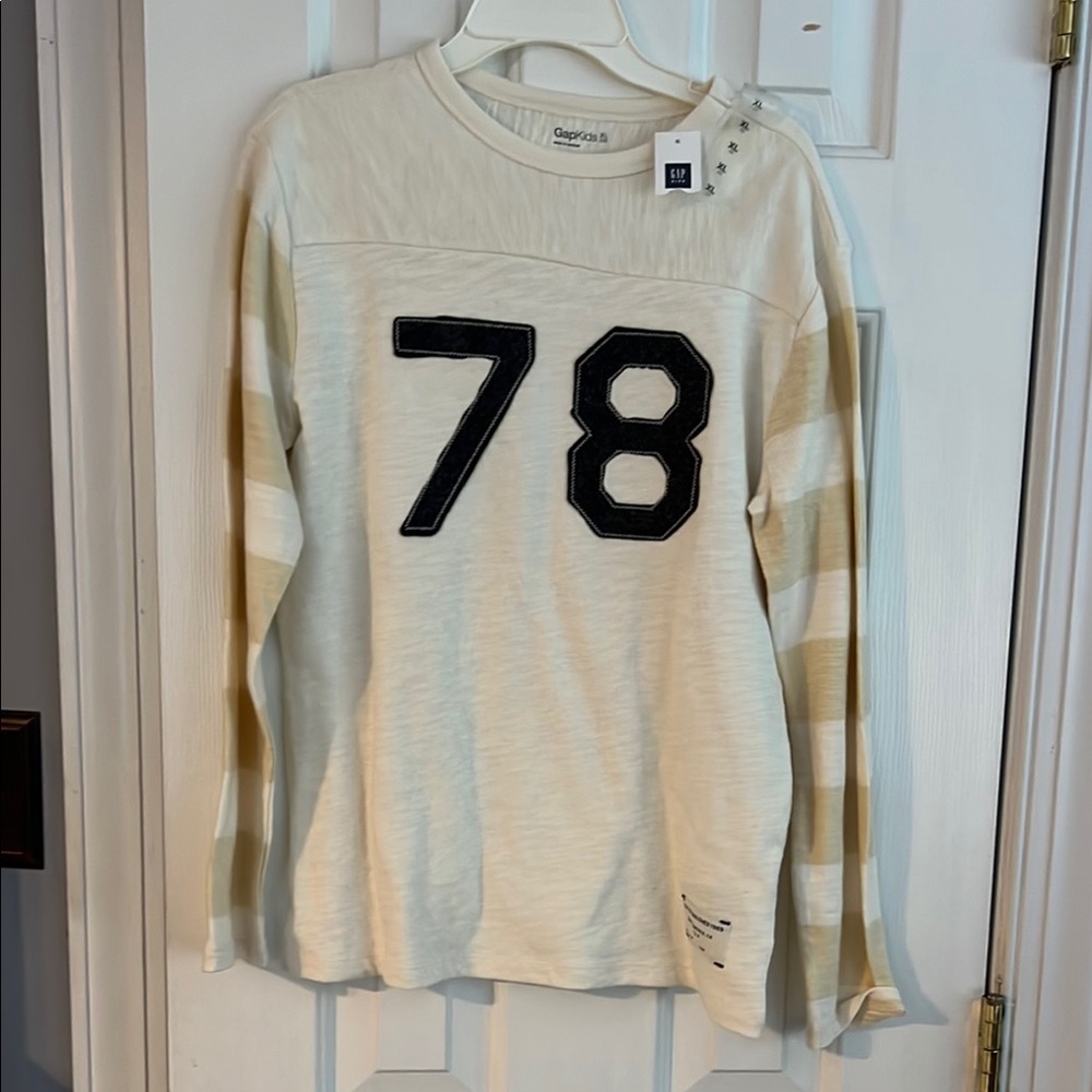 NWT Boys Size 12 GAP Cream and Black Long Sleeve Shirt